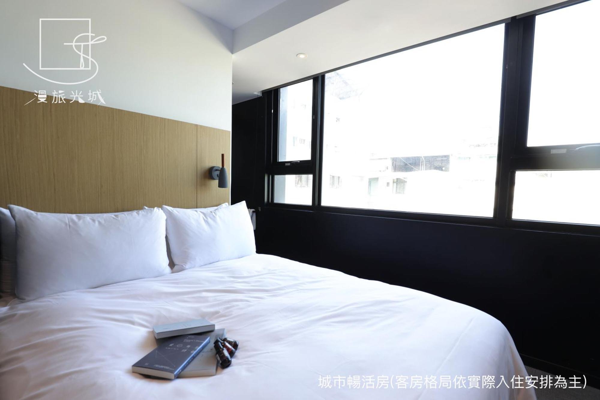 Slow Town Hotel-Glowing Taichung Quarto foto